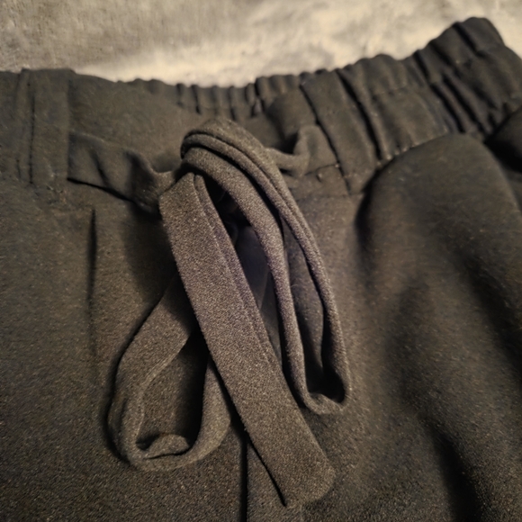 Black Cargo Pants - Picture 3 of 9